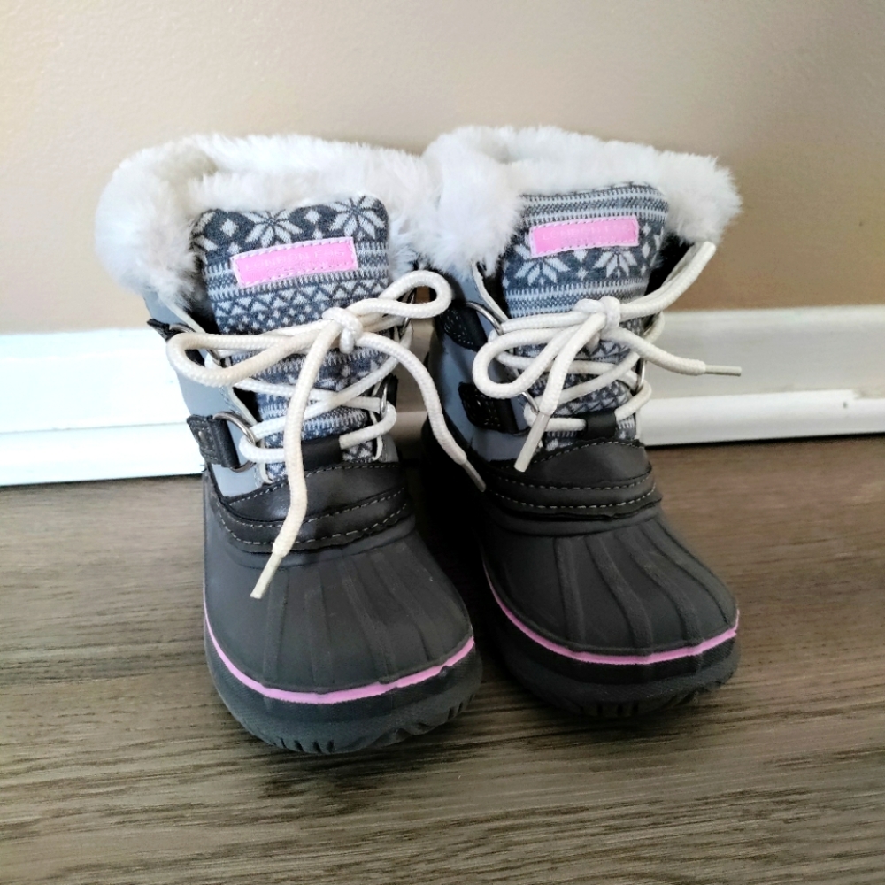 London Fog sz 7 toddler boots
